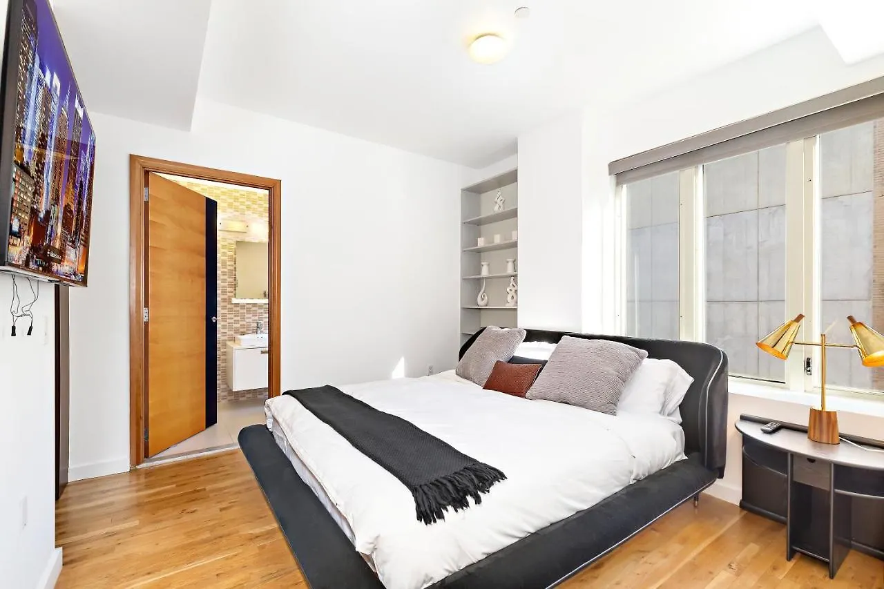 アパート Luxurious 4 Bedroom Penthouse ニューヨーク 米国