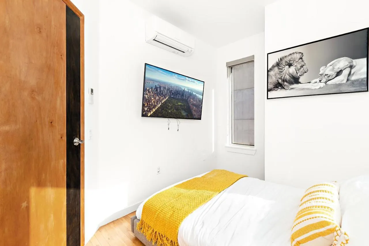 Luxurious 4 Bedroom Penthouse ニューヨーク 0*,